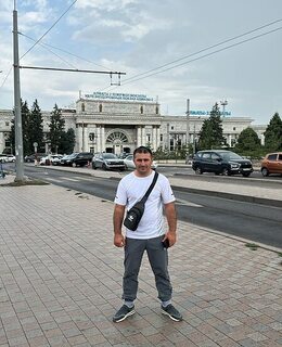 Мухлис